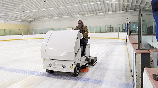 加利福尼亚州安大略省溜冰场大黄蜂